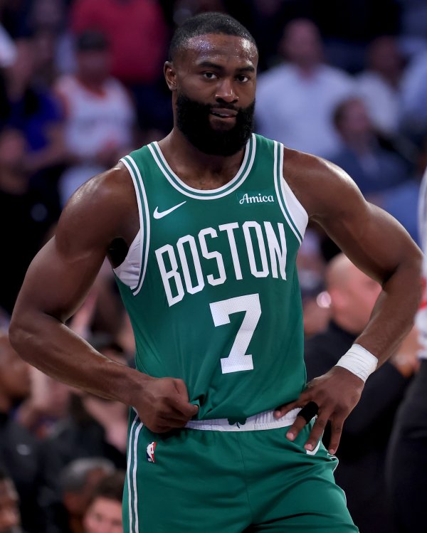 Jaylen Brown: Tôi đã bị chấn